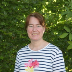 Frau Meyer-Berg, Pädagogische Mitarbeiterin